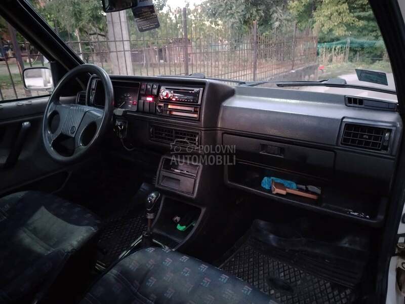 Volkswagen Golf 2 1.6 SAFARI