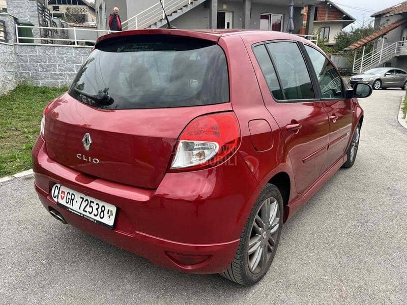 Renault Clio 1.6 GT
