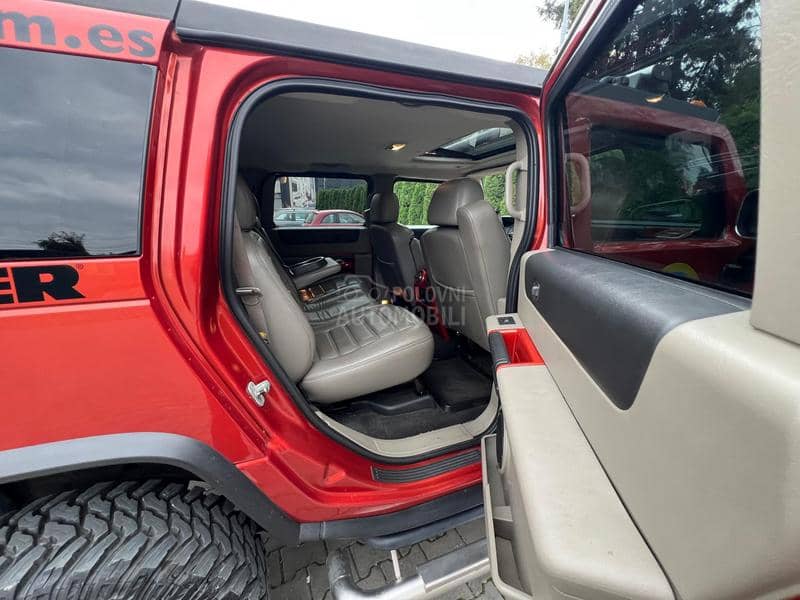 Hummer H2 