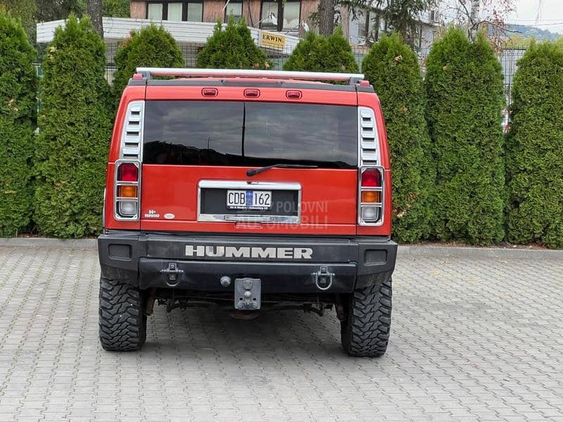 Hummer H2 