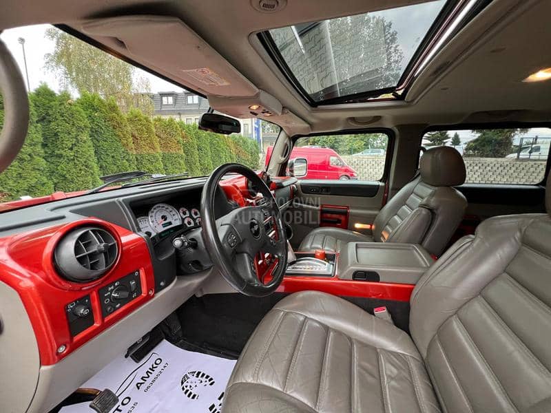 Hummer H2 