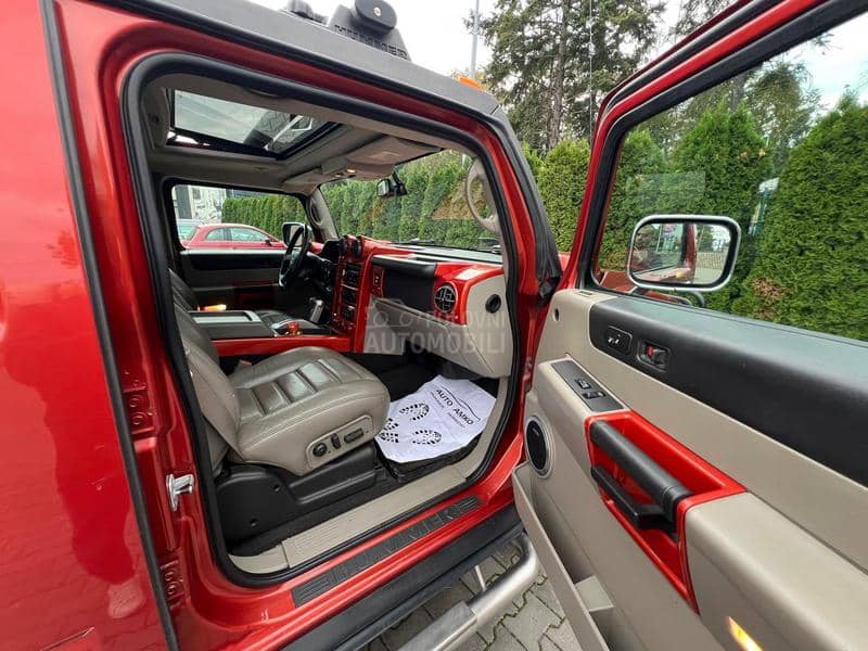 Hummer H2 
