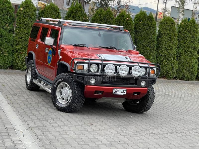 Hummer H2 