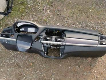 Instrument tabla za BMW X6 od 2008. do 2014. god.