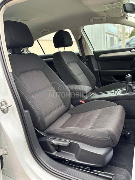 Volkswagen Passat B8 1.6TDI PERLA LED NAV