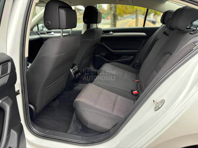 Volkswagen Passat B8 1.6TDI PERLA LED NAV
