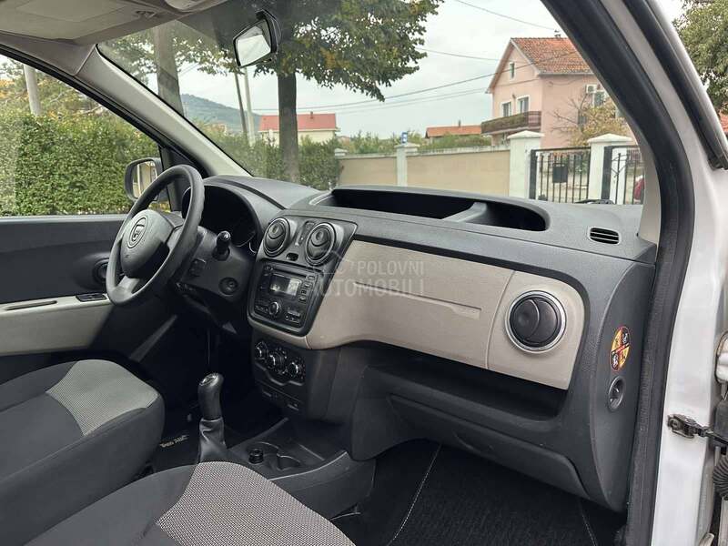 Dacia Dokker 1.6 B.e.n.z.i.n
