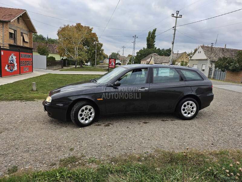 Alfa Romeo 156 
