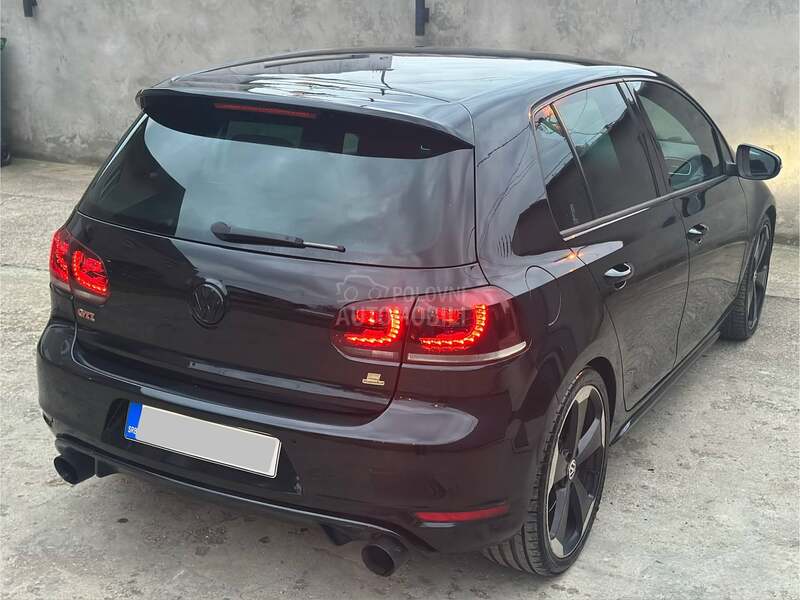 Volkswagen Golf 6 GTI DSG