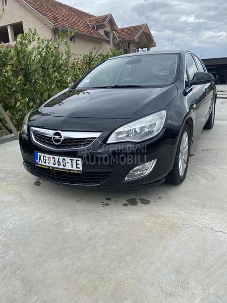 Opel Astra J 1.7 CDTI Opel Astra J 1.7 CDTI