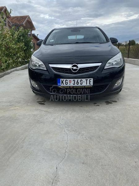 Opel Astra J 1.7 CDTI Opel Astra J 1.7 CDTI