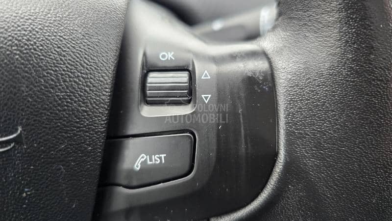 Peugeot 2008 1.6 eHDI