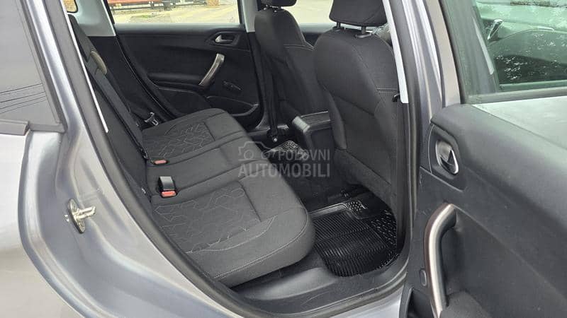 Peugeot 2008 1.6 eHDI