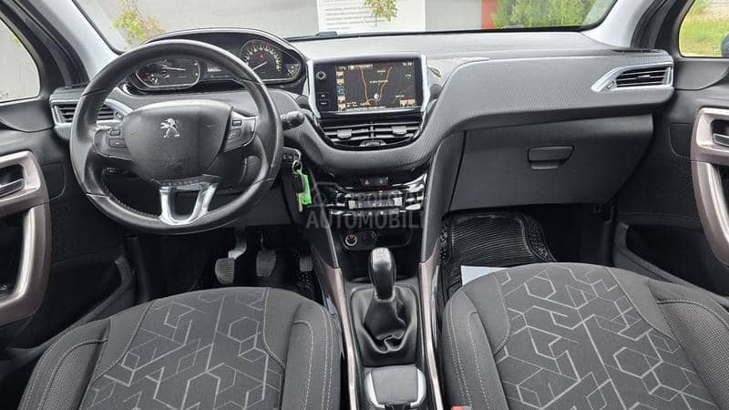 Peugeot 2008 1.6 eHDI
