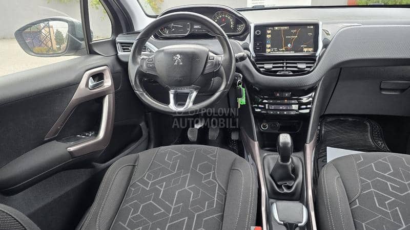 Peugeot 2008 1.6 eHDI