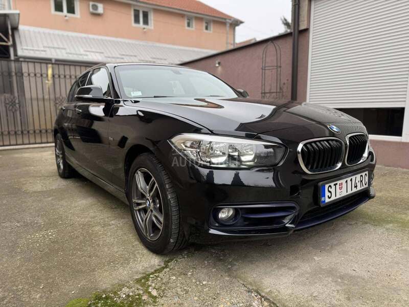 BMW 118 118d SPORT