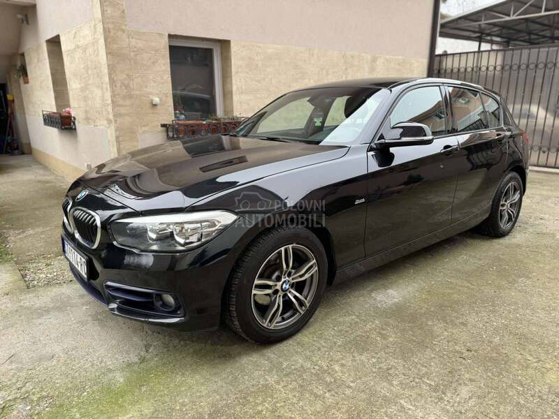 BMW 118 118d SPORT