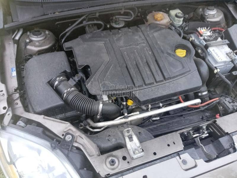 Fiat Croma 1.9 MJTD