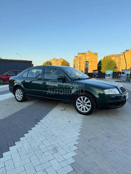 Škoda Superb 