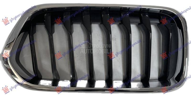 PVC MASKA HROM/CRNA Desno