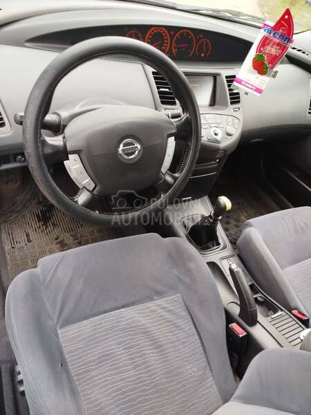 Nissan Primera O d l i c a n