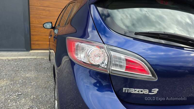 Mazda 3 2.2D FUL OCEAN RACE