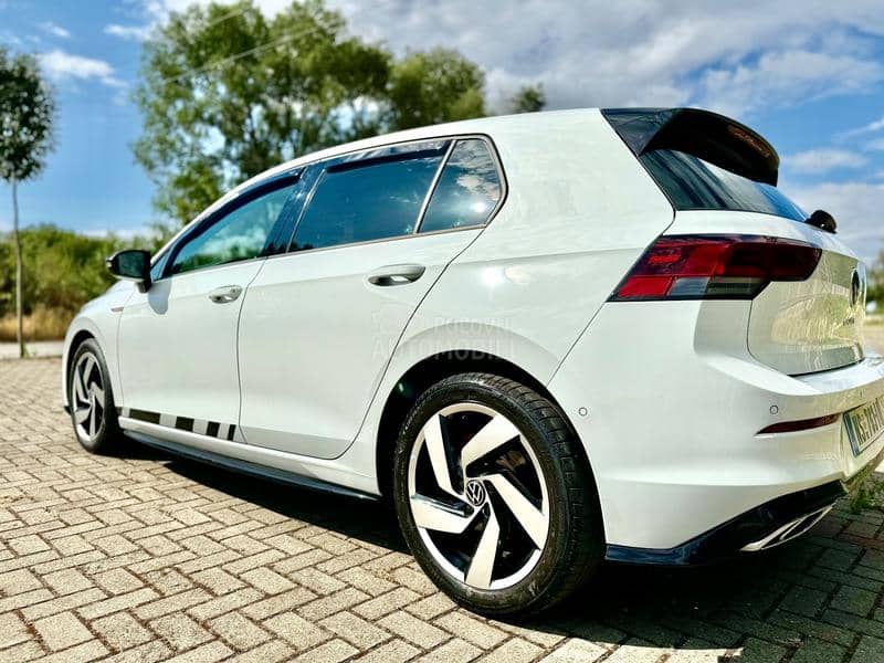Volkswagen Golf 8 