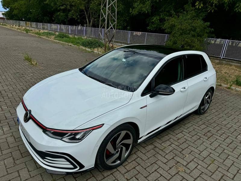 Volkswagen Golf 8 