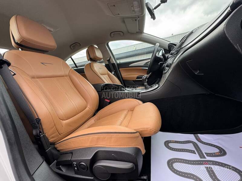 Opel Insignia 2.0 CDTI // F.ULL
