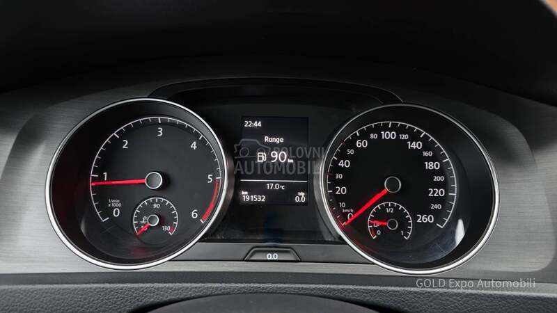 Volkswagen Golf 7 1.6 TDi Sport RS