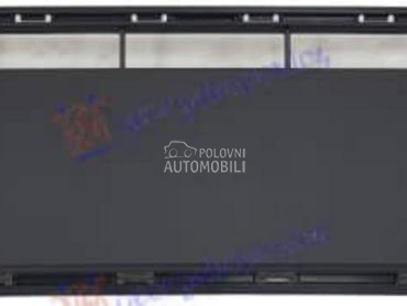 CENTRALNA RESETKA za Volkswagen Multivan od 2019. do 2022. god.