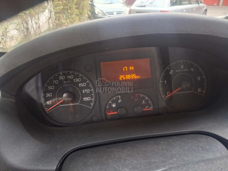 Peugeot Boxer 2.2HDI