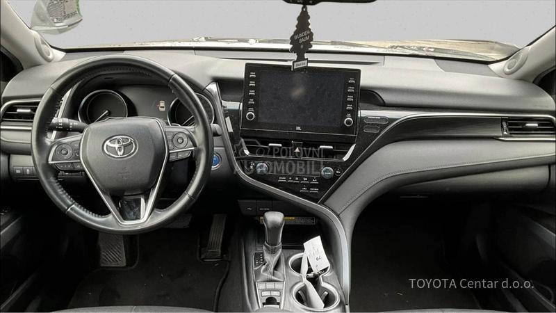 Toyota Camry 2.5 HYBRID PREMIUM
