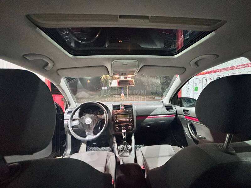 Volkswagen Golf 5 