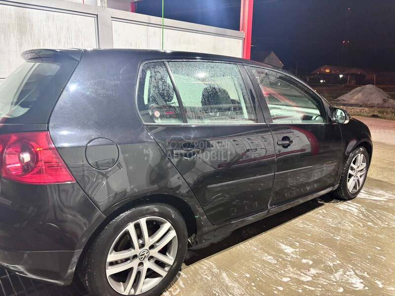 Volkswagen Golf 5 
