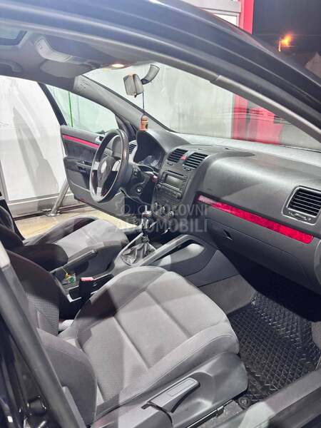 Volkswagen Golf 5 