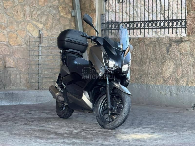 Yamaha x max