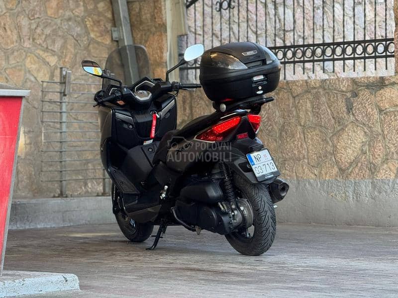 Yamaha x max