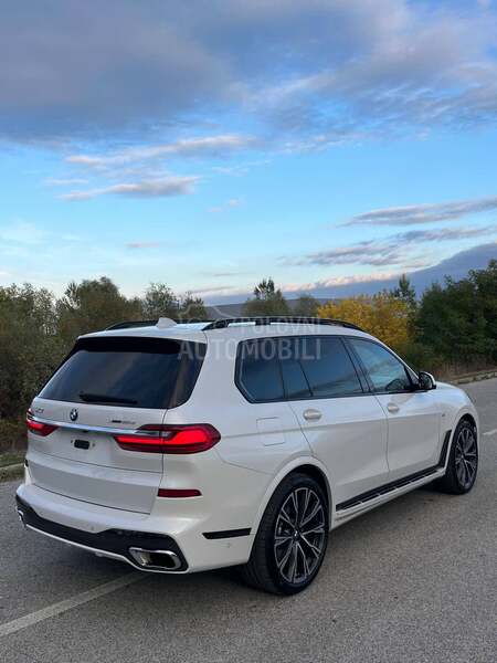 BMW X7 M Pack