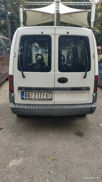 Opel Combo COMBO Y13DT