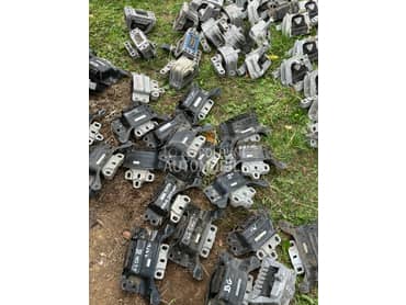 nosači menjača za Audi Q2 od 2002. do 2020. god.