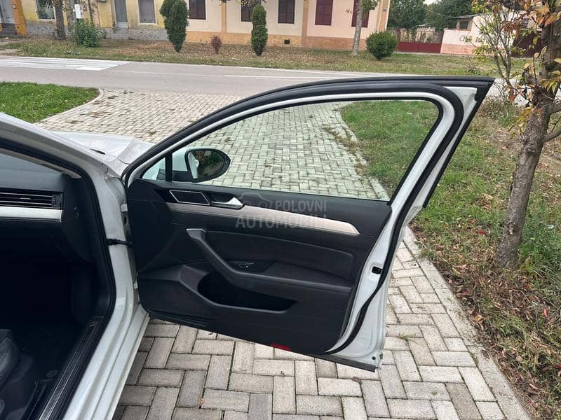 Volkswagen Passat B8 240HP DSG biturbo