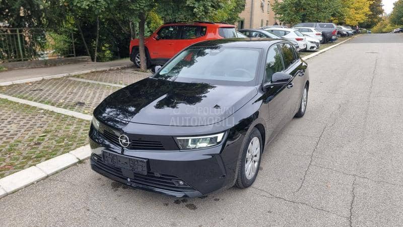 Opel Astra L 1.2i Edition Autom 8