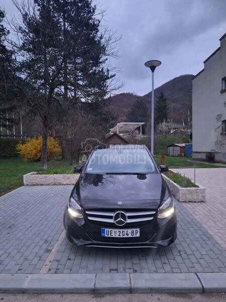 Mercedes Benz B 160 