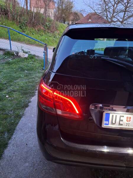 Mercedes Benz B 160 