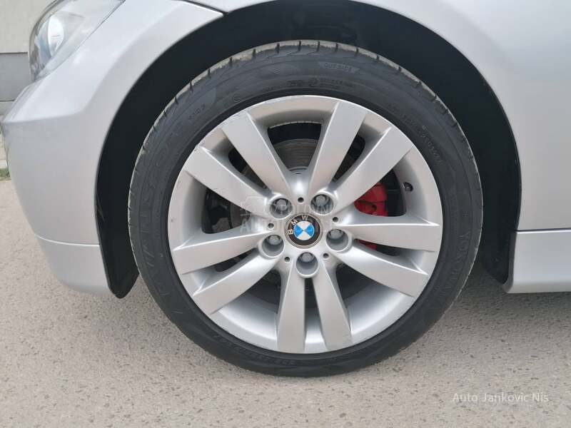 BMW 320 2.0i Svajcarska