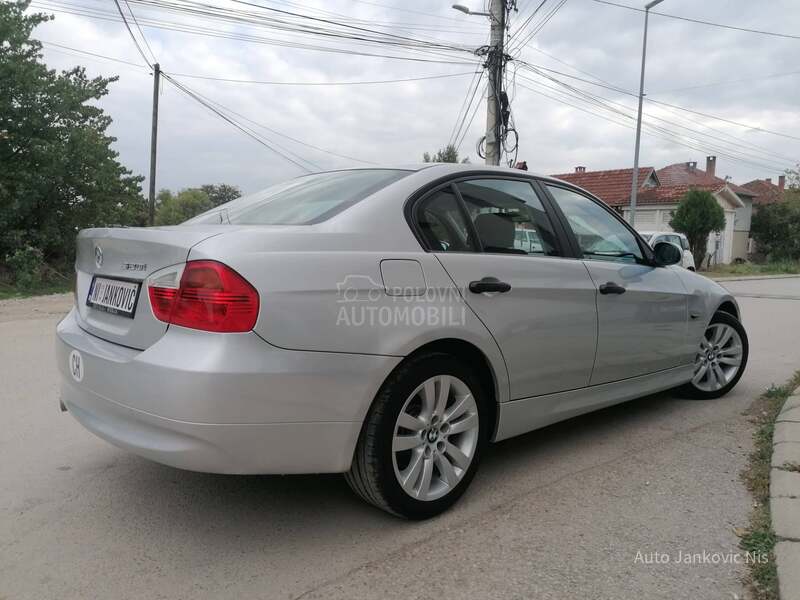 BMW 320 2.0i Svajcarska