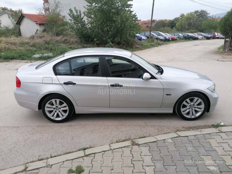 BMW 320 2.0i Svajcarska