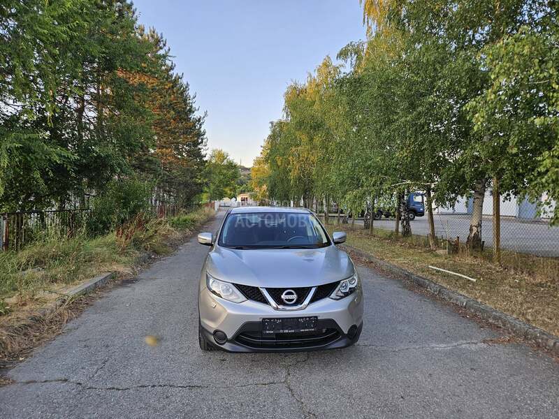 Nissan Qashqai 1.2 Dig-t