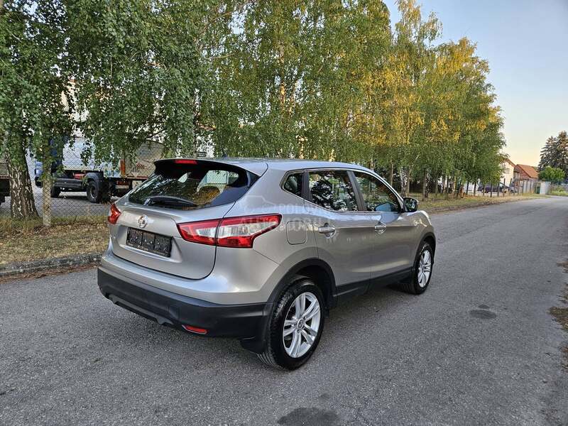 Nissan Qashqai 1.2 Dig-t